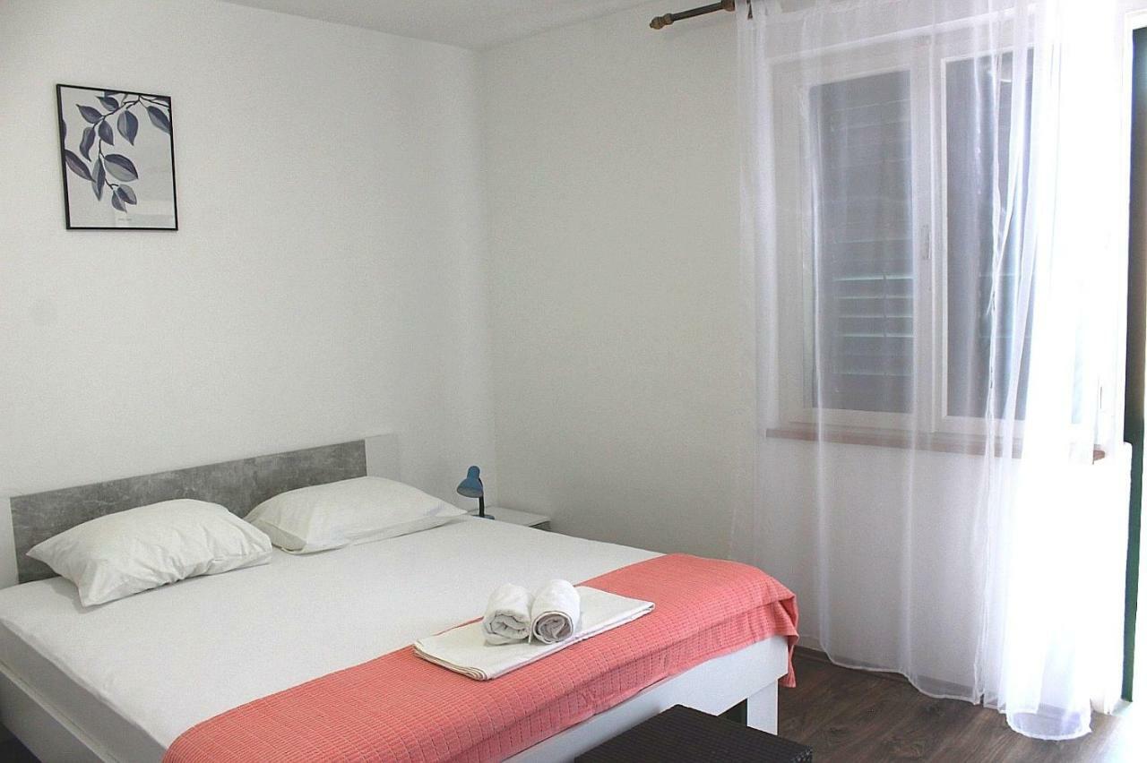 Apartments Markov Murter Luaran gambar